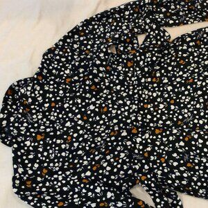 KARL LAGERFELD Dress.  Button Front in Black with Floral print silk. Sz 14